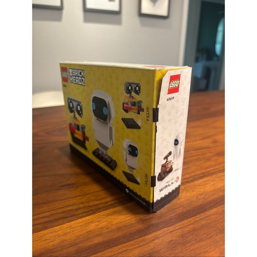 Lego Kids' Multicolor Brick Headz Wall-e and Eve Set 155 pieces 40619 OS NWOT - Picture 3 of 5
